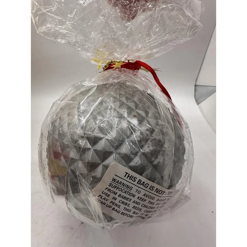 Vintage Disney World 2000 Epcot Spaceship Earth Candle Sealed NOS In Box